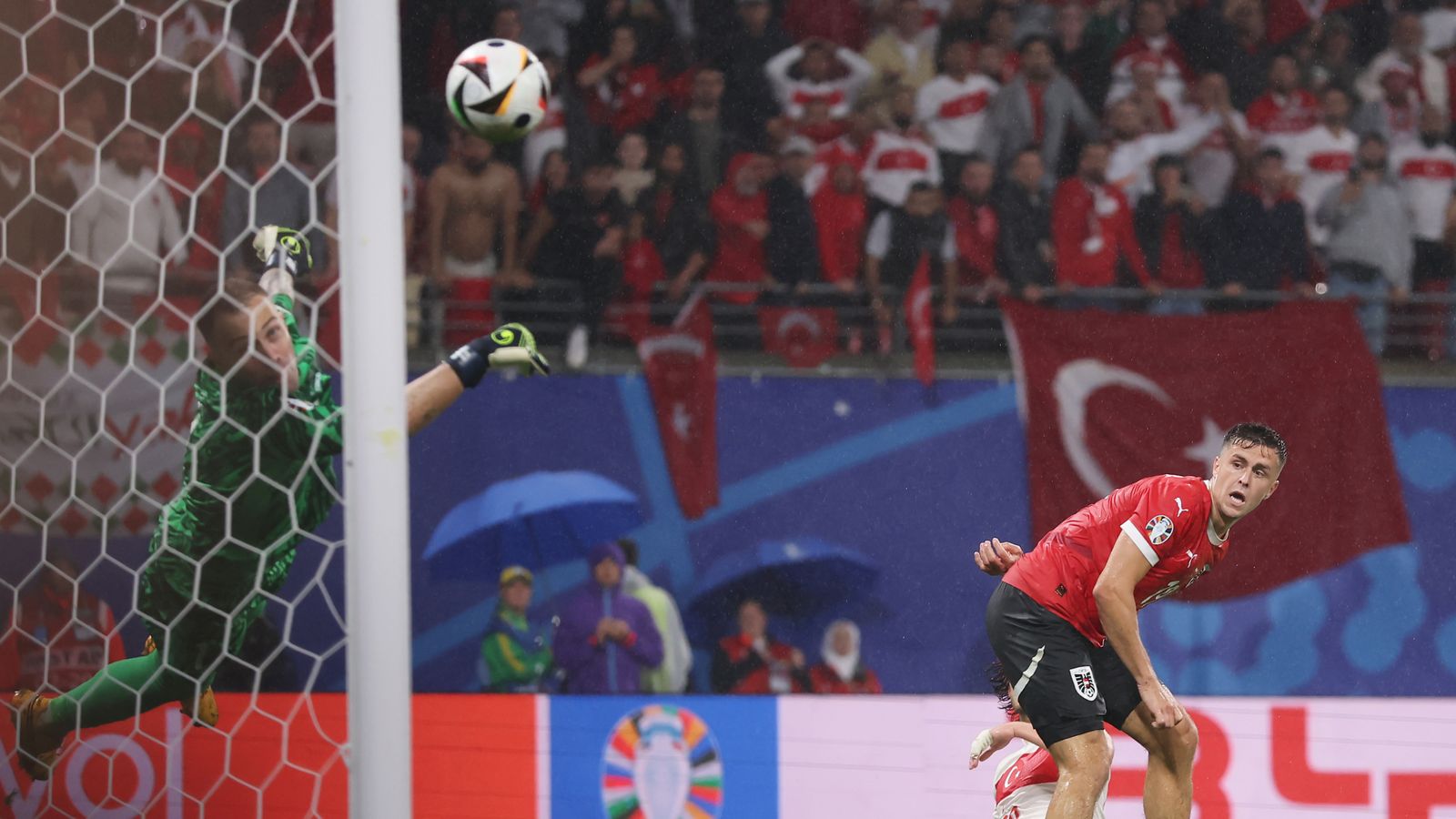 Turkey Triumphs over Austria with Record-Breaking Goal and Heroic Goalkeeping