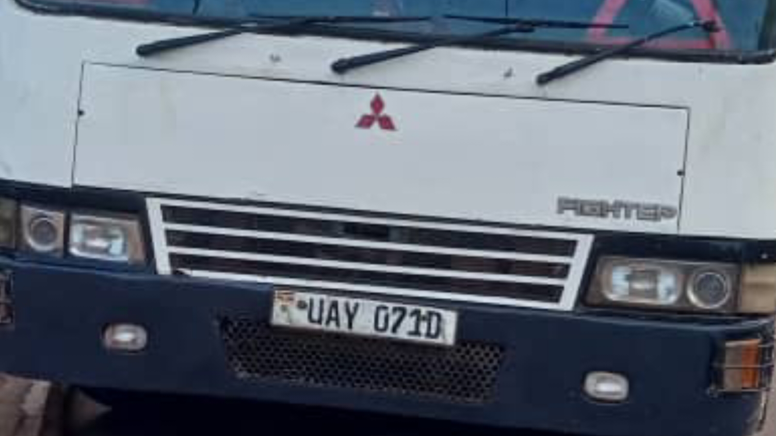Police Impound Overloaded Bus After Viral Video Sparks Safety Concerns 