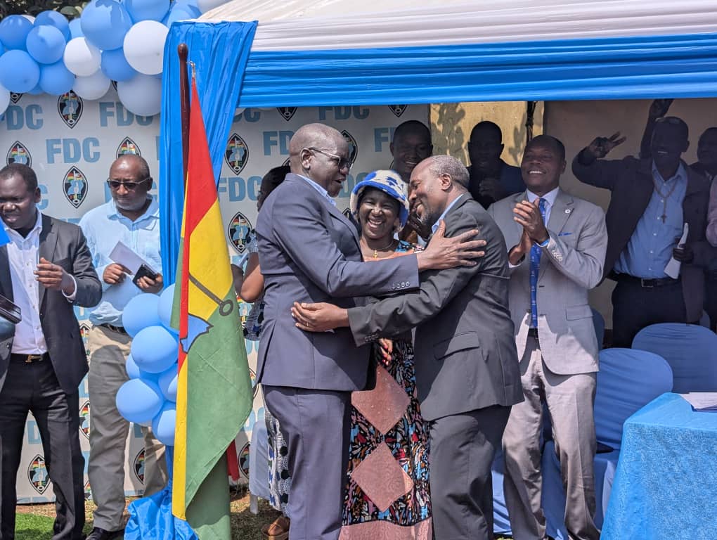 Amuriat Steps Down, Endorses Mafabi as FDC’s 2026 Presidential Flagbearer